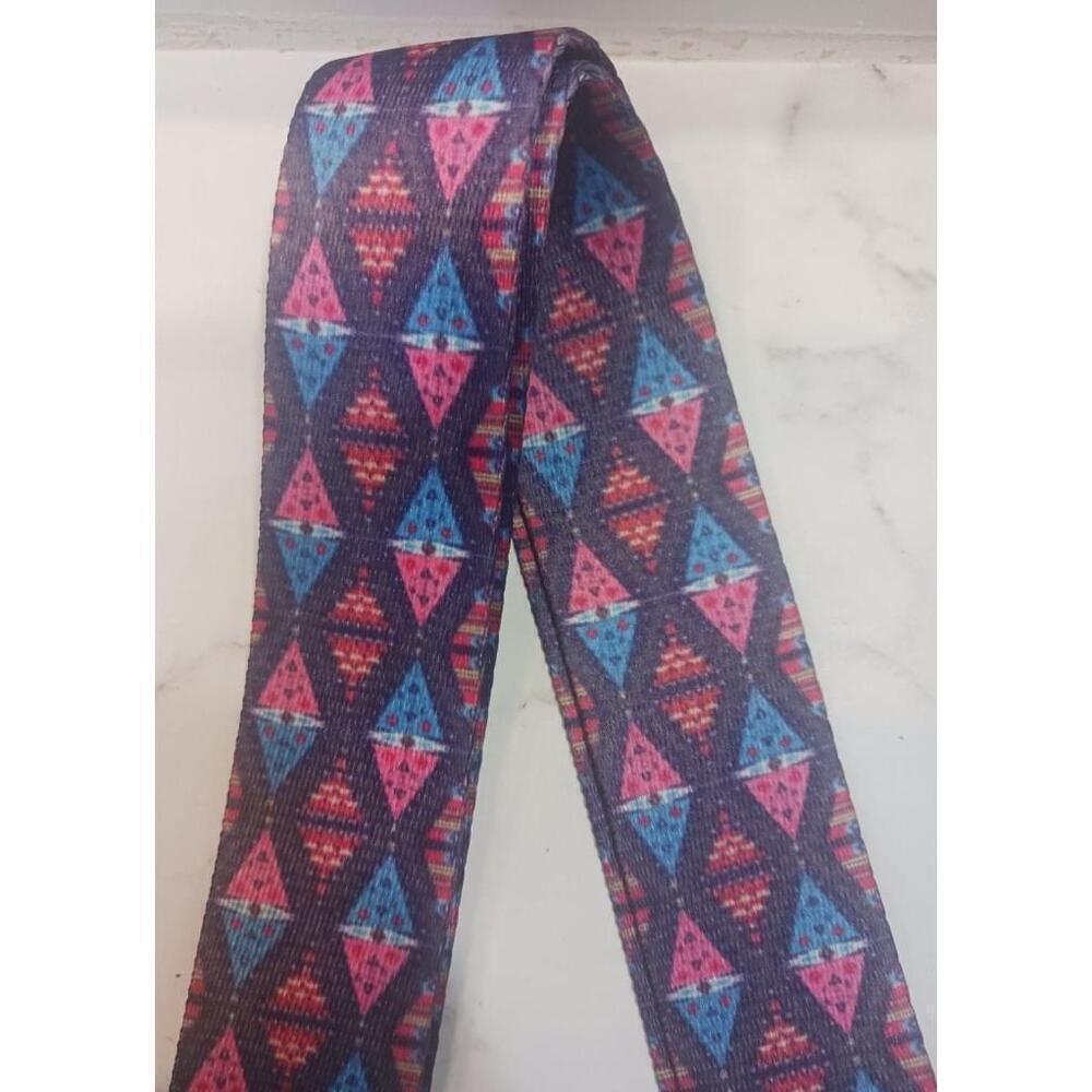 Geometric Pattern Adjustable Purse Strap - Picture 3 of 6